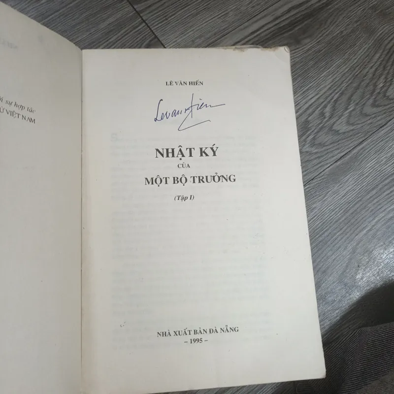 Nhật Ký Của Một Bộ Trưởng Bộ 2 Tập - Lê Văn Hiến 646914