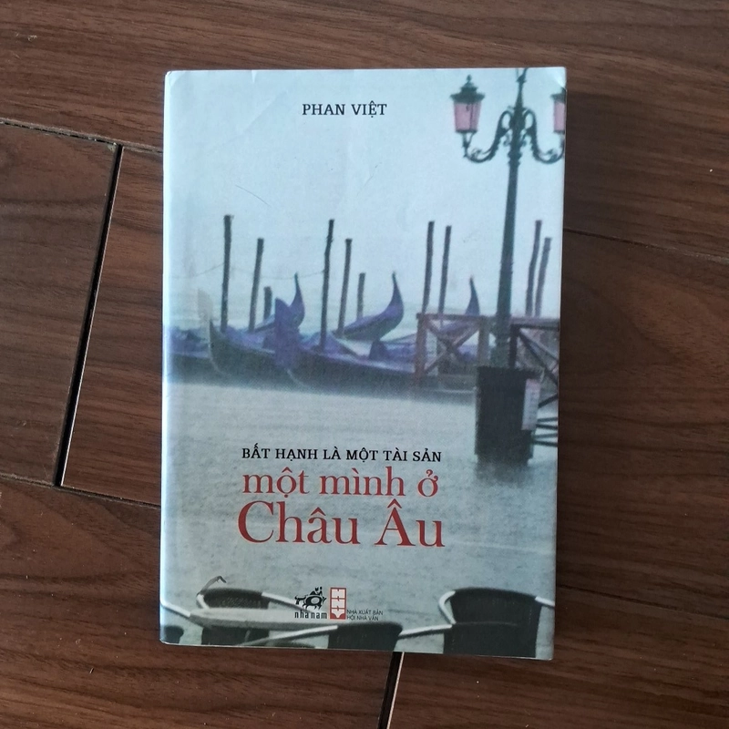 Một mình ở châu âu - phan việt 523574