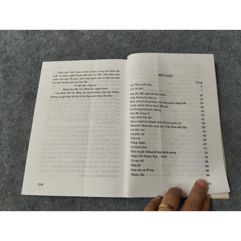 THẨM BÌNH THƠ CA TIẾNG VIỆT NGUYỄN ÁI QUỐC - HỒ CHÍ MINH 700993