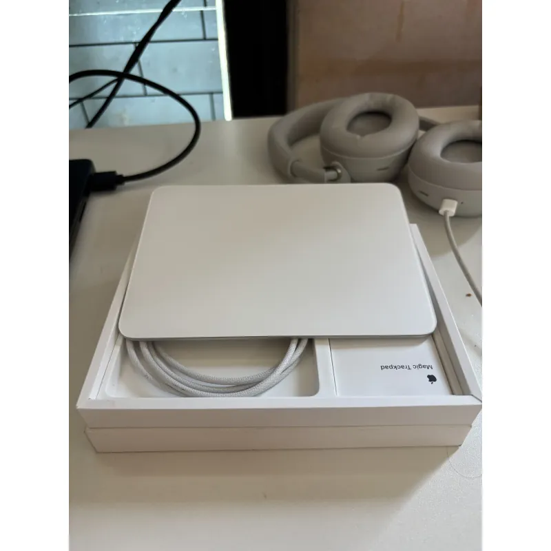 Trackpad Apple - mới 100%, dùng 1 lần, còn nguyên box + phụ kiện 931074