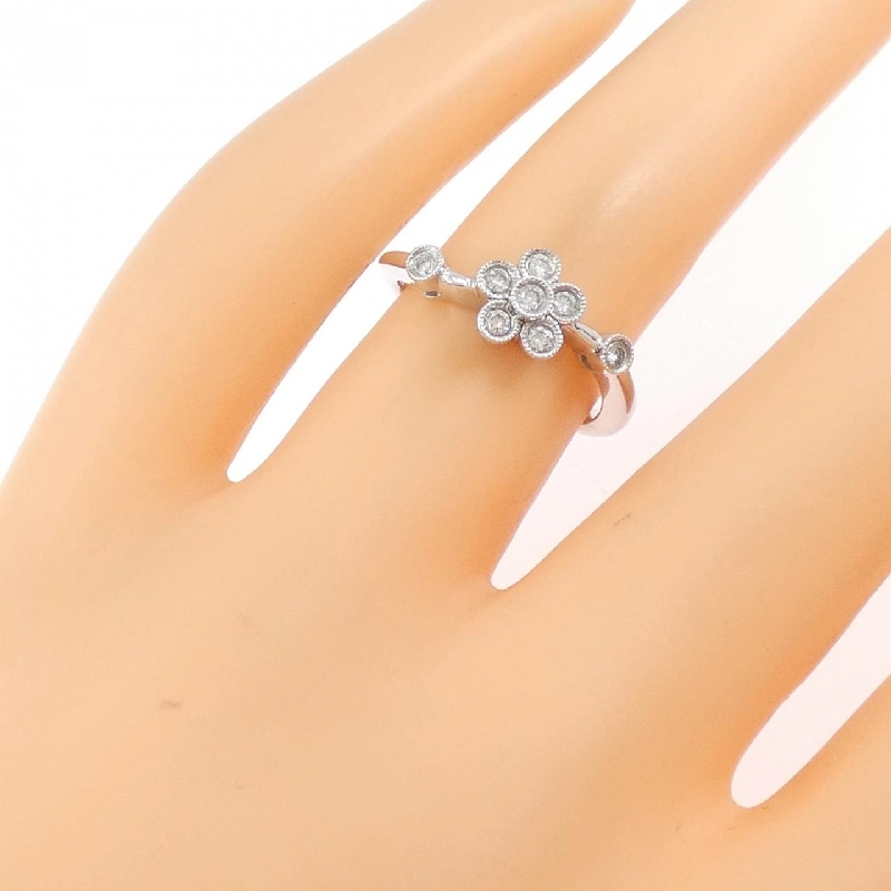 Nhẫn kim cương 750WG hoa 0.15CT - Hàng hiệu Authentic 851146