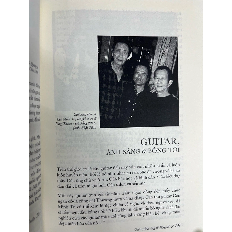 Guitar ánh sáng và bóng tối - Nguyễn Hữu Hồng Minh 731207