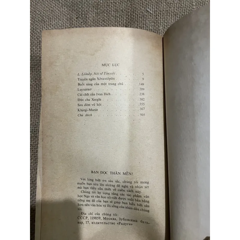 Truyện ngắn Tolstoy - NXB Cầu Vồng  797277