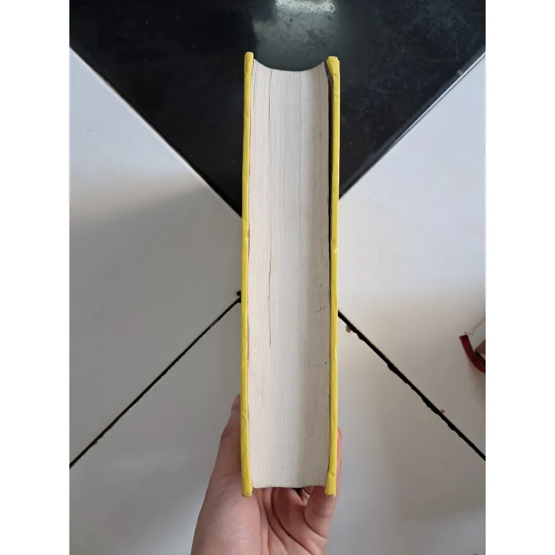 Tuyển tập truyện ngắn Azit Nêxin 1044916