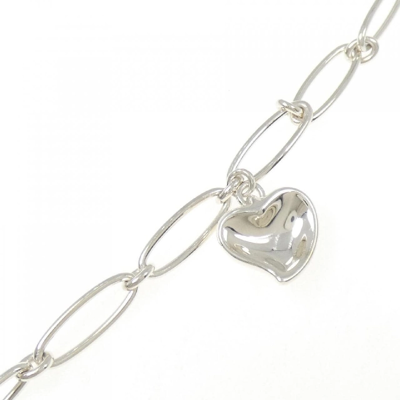 Vòng tay trái tim đóng của Tiffany 666601