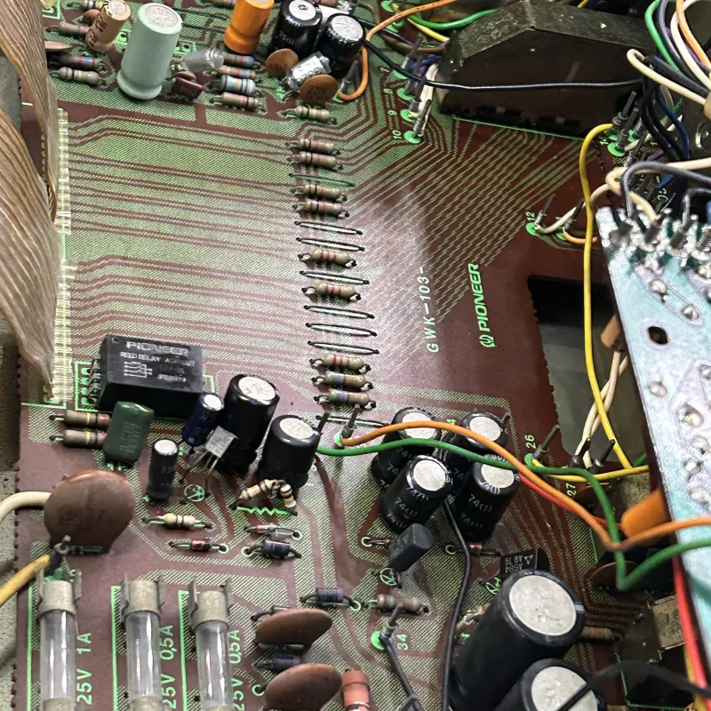 Pre Pioneer C-1500 752998