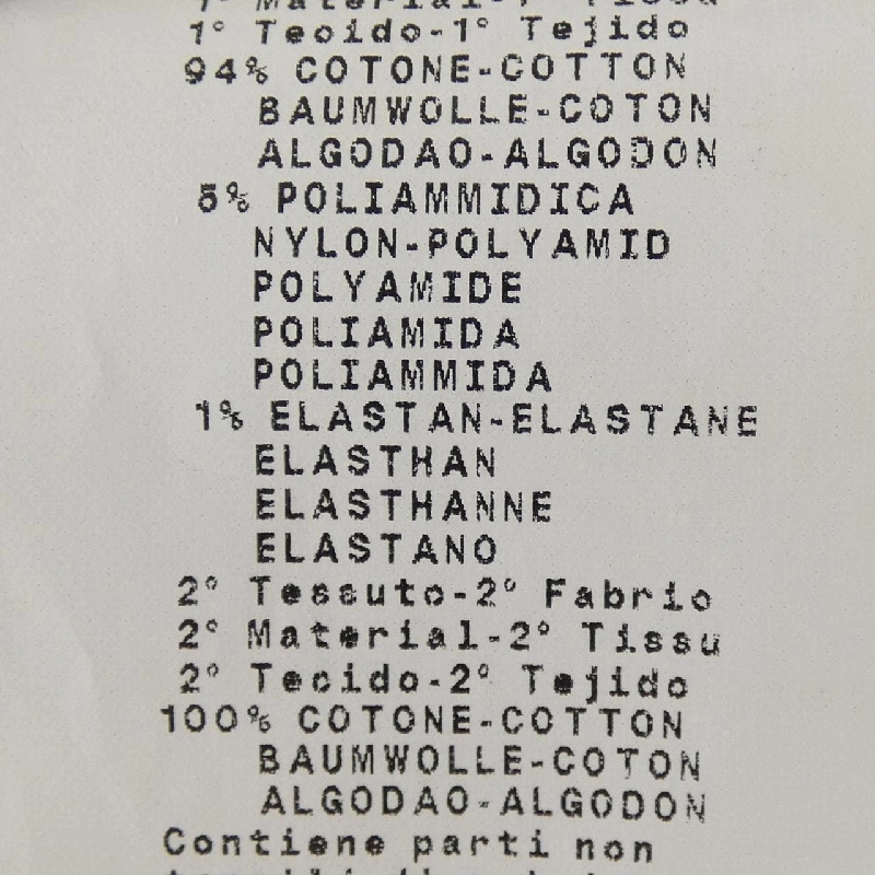 Áo khoác EMPORIO ARMANI - Hàng hiệu Authentic 810661