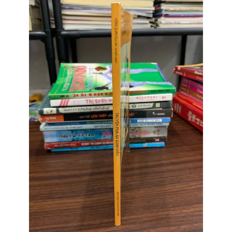 Truyện phá án kinh điển- Hồng Quân 604255