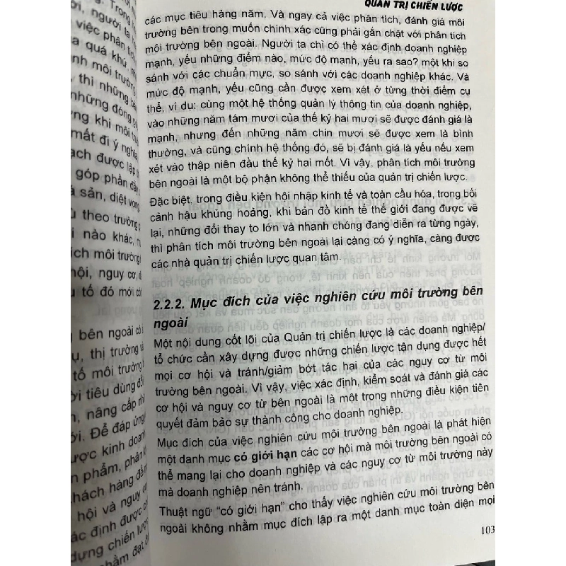 Quản trị chiến lược - GS.TS. Đoàn Thị Hồng Vân 728413