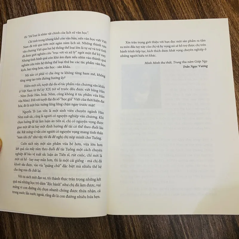 Khảo luận về tuồng - Quần phương tập khánh - Nguyễn Tô Lan 1023242