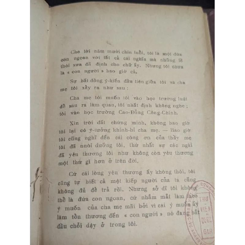 Người chồng hoàn toàn - Lê văn Trương 561799