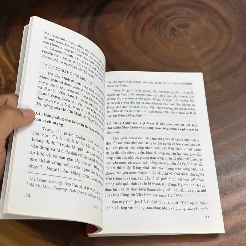I Chính Trị: Những Vấn Đề Cơ Bản Về Đảng Cộng Sản Và Lịch Sử Đảng Cộng Sản Việt Nam - 2020 1039582