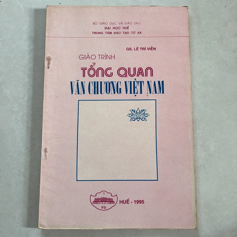 Giáo trình tổng quan văn chương Việt Nam - Lê Trí Viễn 801072