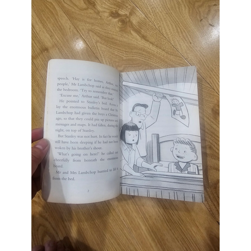 The flat Stanley collection (Sách tiếng anh)
60k 528117