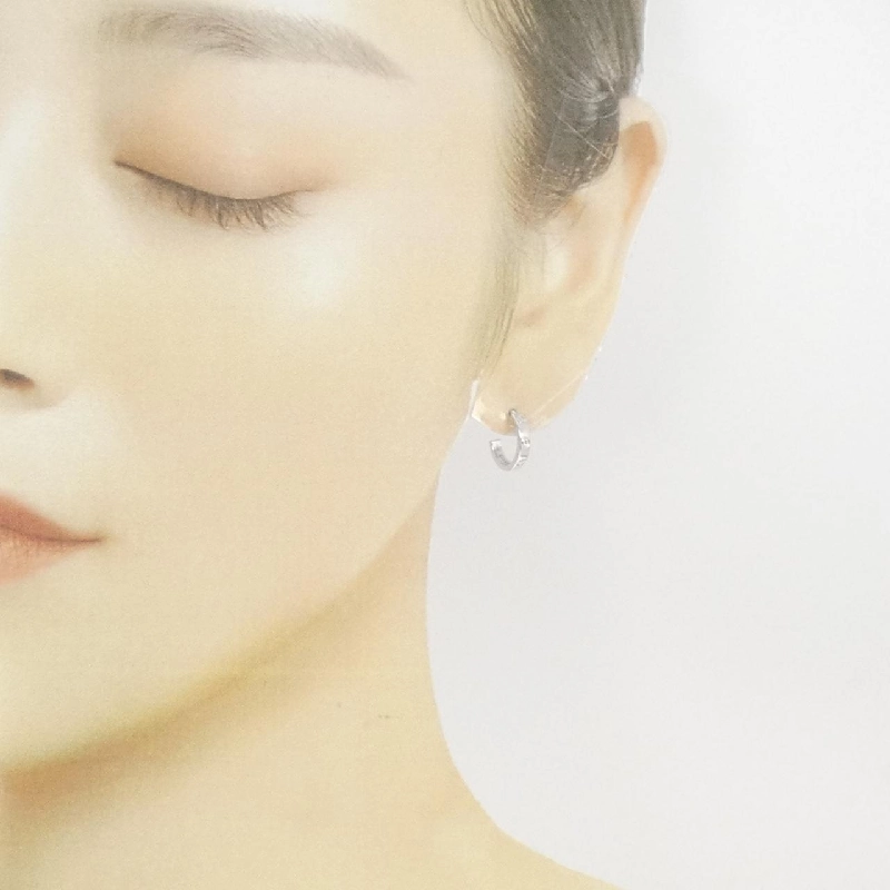 Khuyên tai Cartier Mini Love một bên 666004