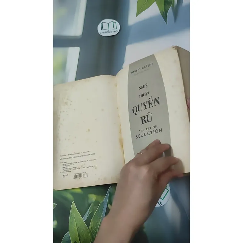 Nghệ Thuật Quyến Rũ (The Art Of Seduction) - Robert Greene 1018951