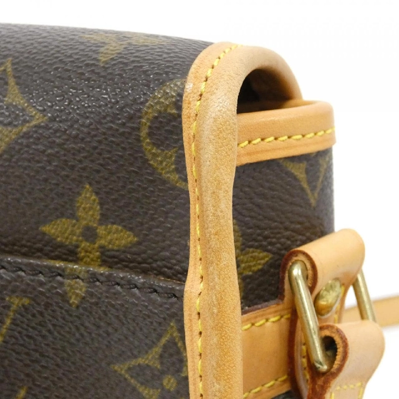 Túi xách vai Louis Vuitton Monogram Salony M42250 - Hàng hiệu Chính hãng 765672