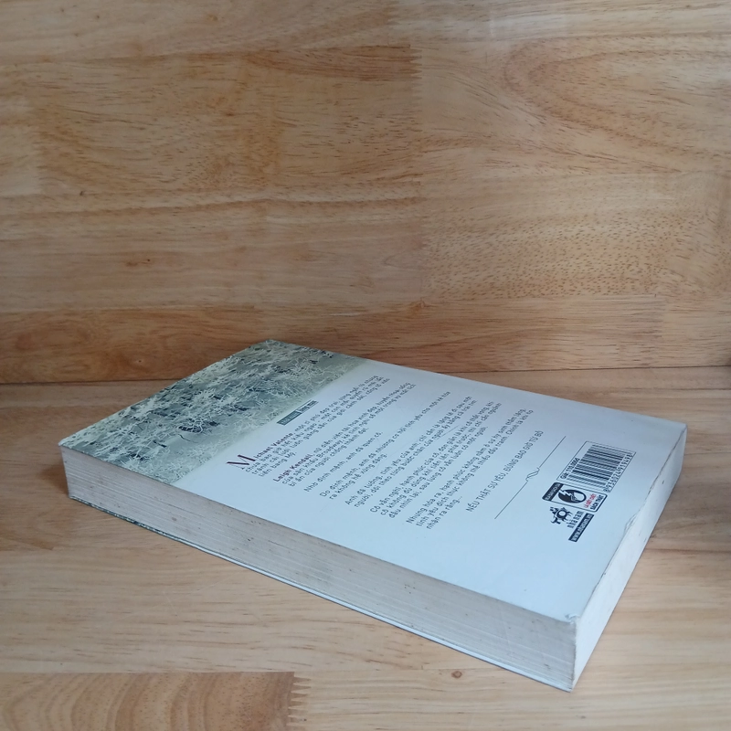 Ai Đó Dõi Theo Em - Judith Mc Naught 549424