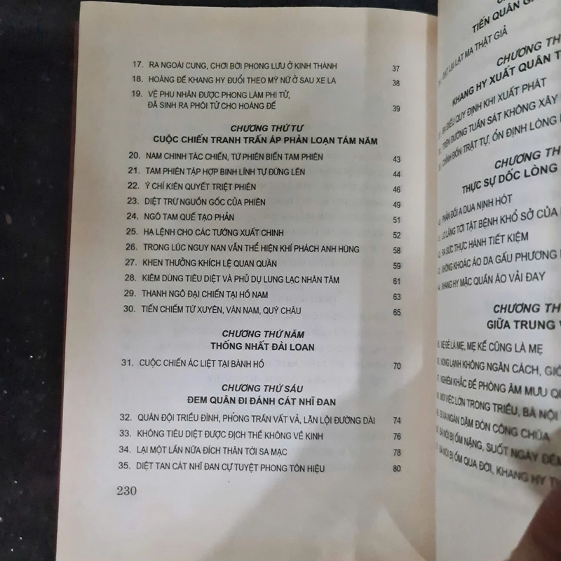 Sách Khang Hy Hoàng Đế Bậc Nhất Trong Lịch Sử Trung Hoa 314993