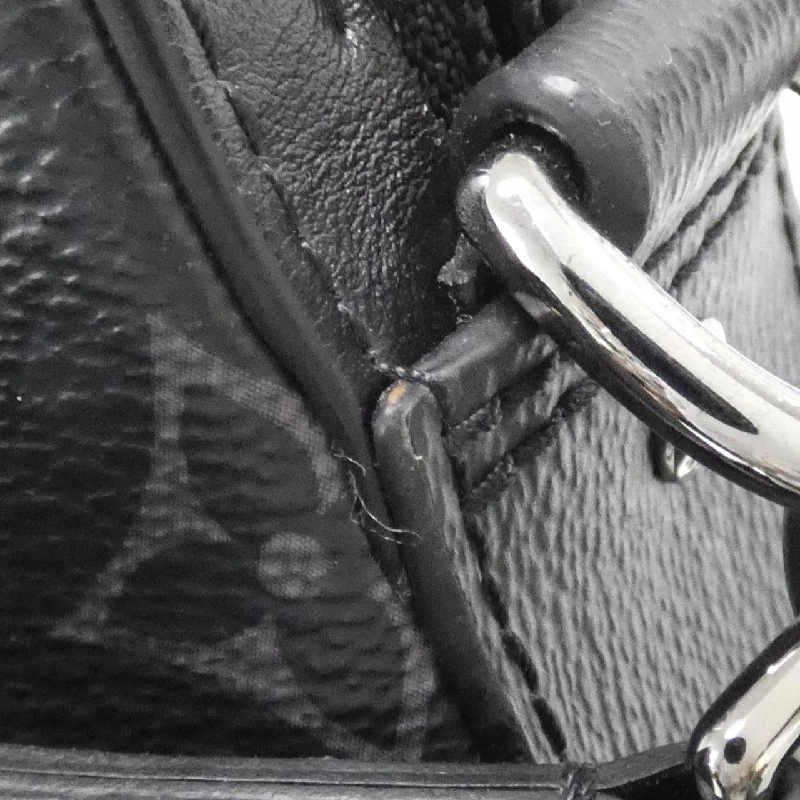 Túi đeo chéo Louis Vuitton Monogram Eclipse Reverse Trio M69443 613112