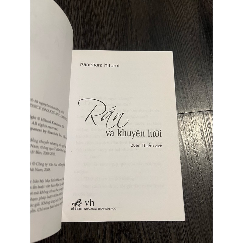 Rắn và khuyên lưỡi (VH Nhật) 178582