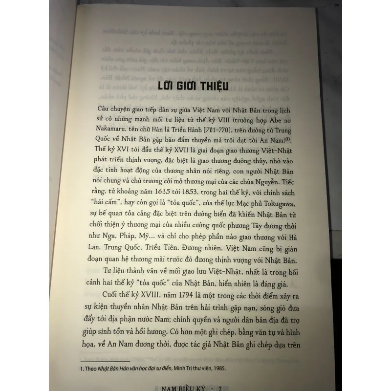 Nam Biểu Ký 726686