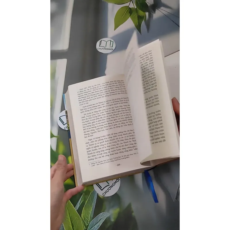 [MIỄN PHÍ BỌC SÁCH] Những chiến sĩ cộng sản hào kiệt, kiên trung 990219