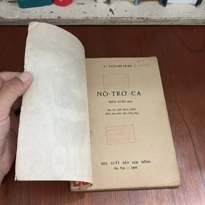 II Sách Xưa: NÔTRƠCA - L. PANCHÊLÊÉP - 1986 605988