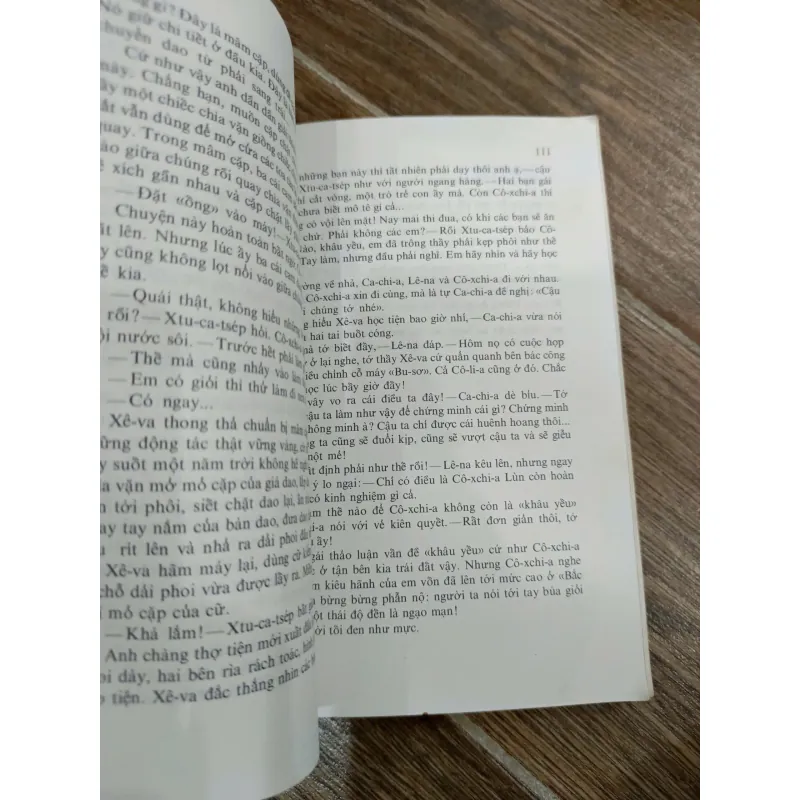 Cô-xchi-a Lùn 995199