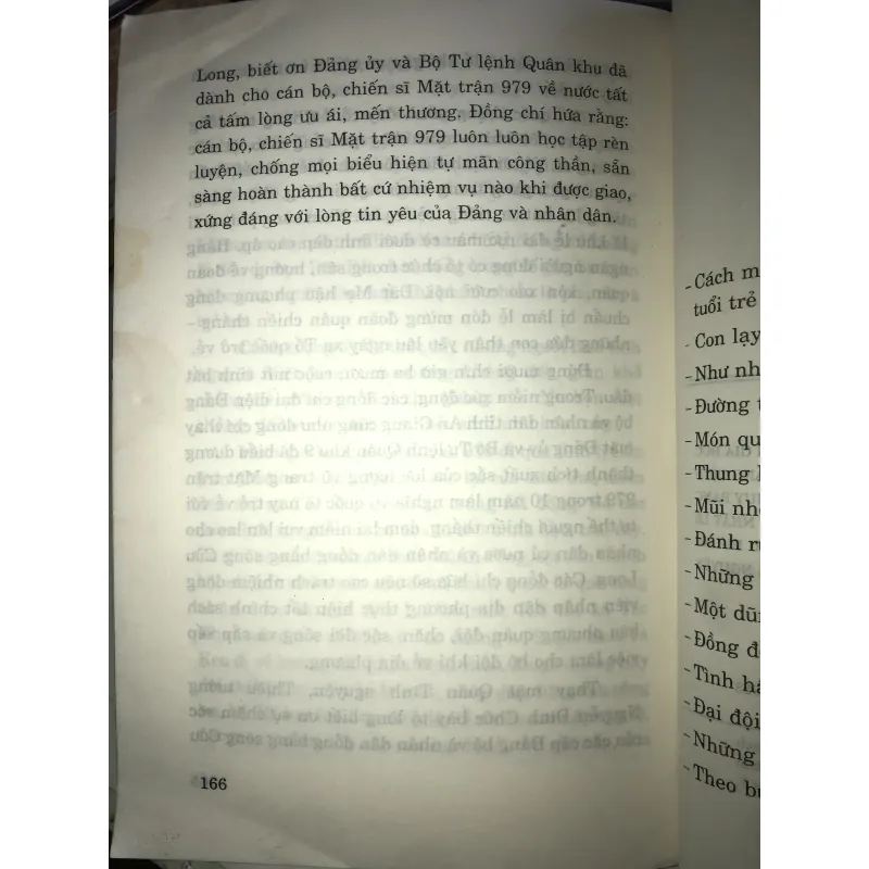 Như những tượng đài - Nguyễn Hồng Chuyên 1001157