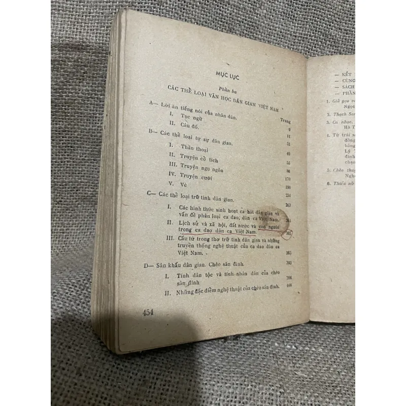 Văn học dân gian Việt Nam tập 1 +2; 1973,1974 ; ĐINH GIA KHÁNH - CHU XUÂN DIÊN 744957