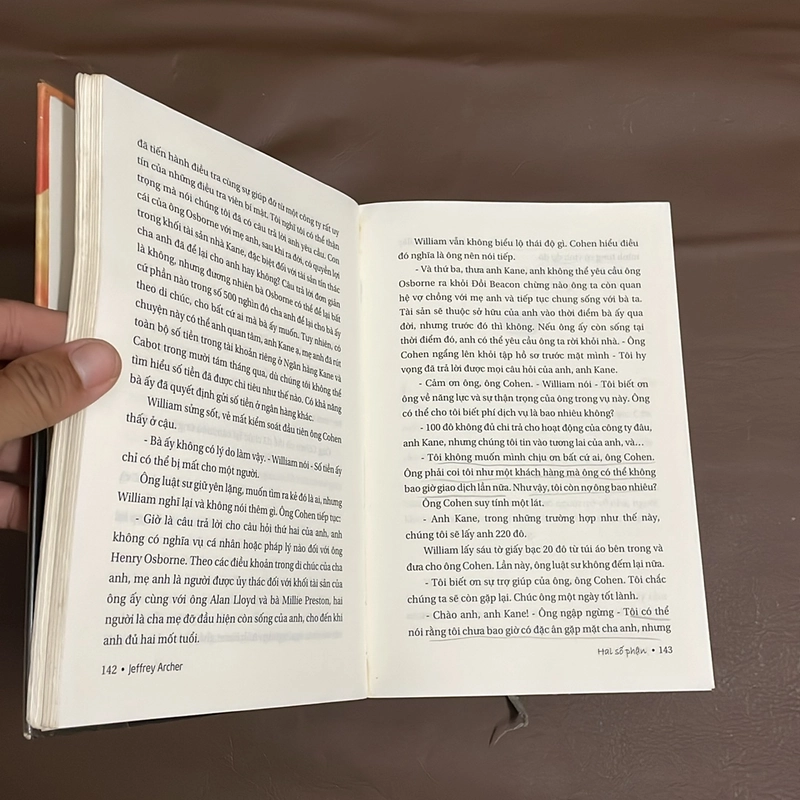 II Trọn Bộ 2 Cuốn: Hai Số Phận (2020) & Đứa Con Gái Hoang Đàng (2021) - Jeffrey Archer 521944