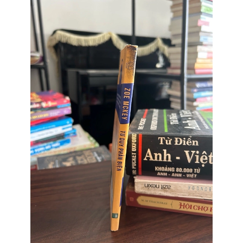 Tư duy phản biện- Zoe Mckey 929351