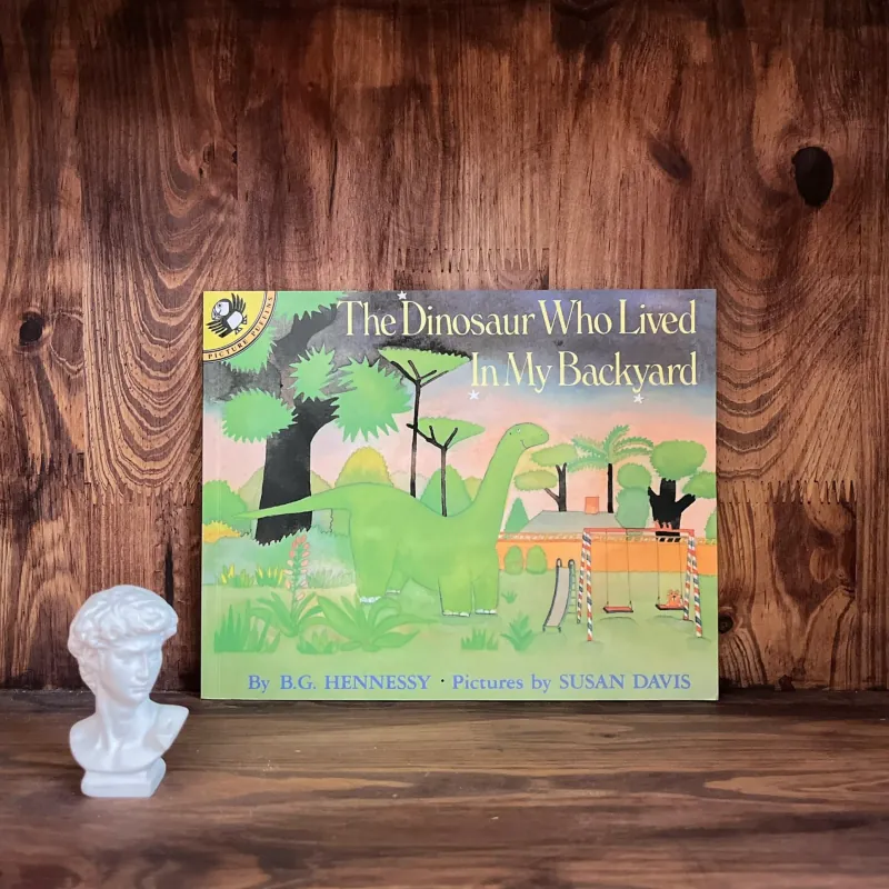 ✨𝑻𝒉𝒆 𝑫𝒊𝒏𝒐𝒔𝒂𝒖𝒓 𝑾𝒉𝒐 𝑳𝒊𝒗𝒆𝒅 𝒊𝒏 𝑴𝒚 𝑩𝒂𝒄𝒌𝒚𝒂𝒓𝒅✨ 611915