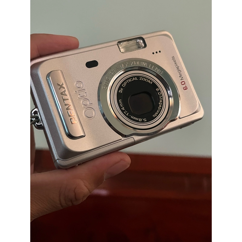 Pentax optio s60 6.0megapixels 381149