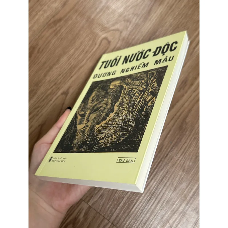 Tuổi Nước Độc - Dương Nghiễm Mậu 788610