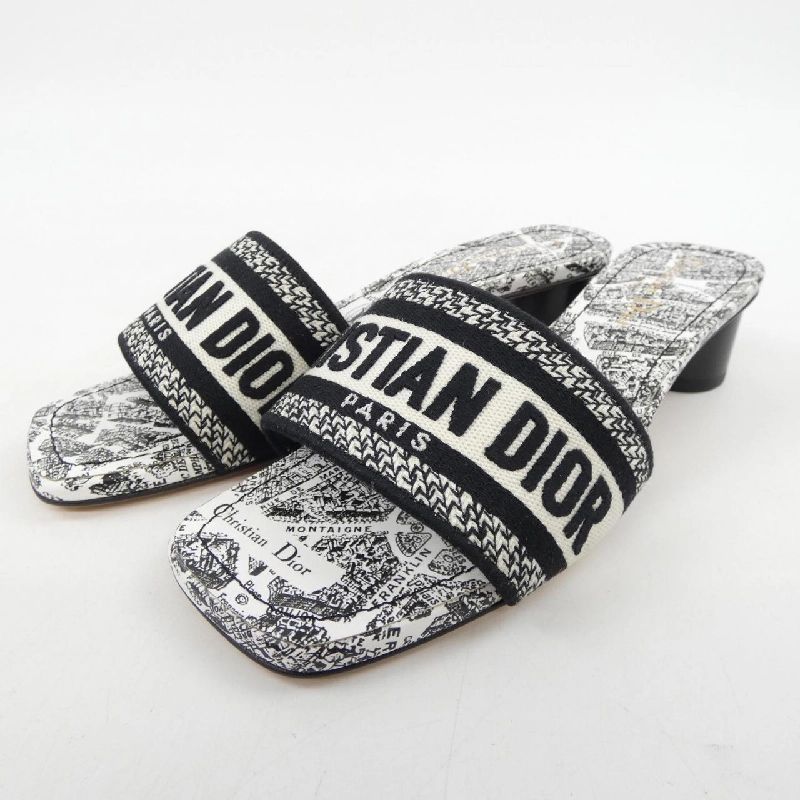 Giày sandal CHRISTIAN DIOR PLAN DE PARIS DWAY - Hàng hiệu Chính hãng 827508