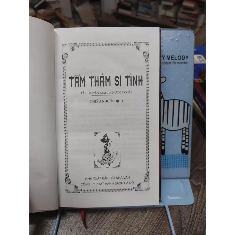 Sách: Tấm thảm si tình - tập truyện kinh dị thế giới (A2) - Tác giả: Nhiều tác giả 674683