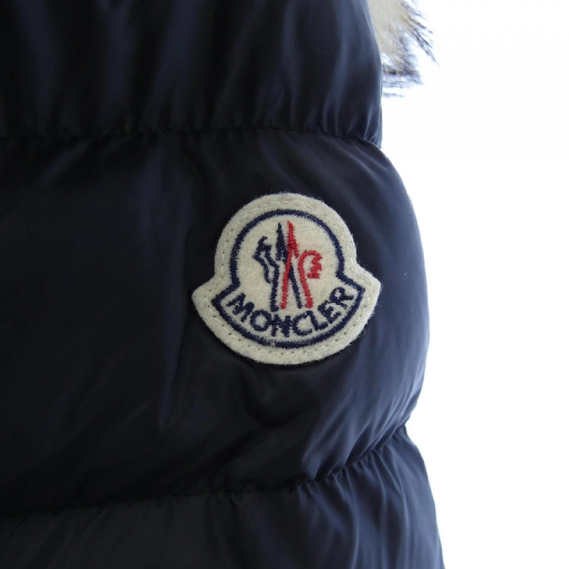 Áo khoác lông vũ MONCLER 634682