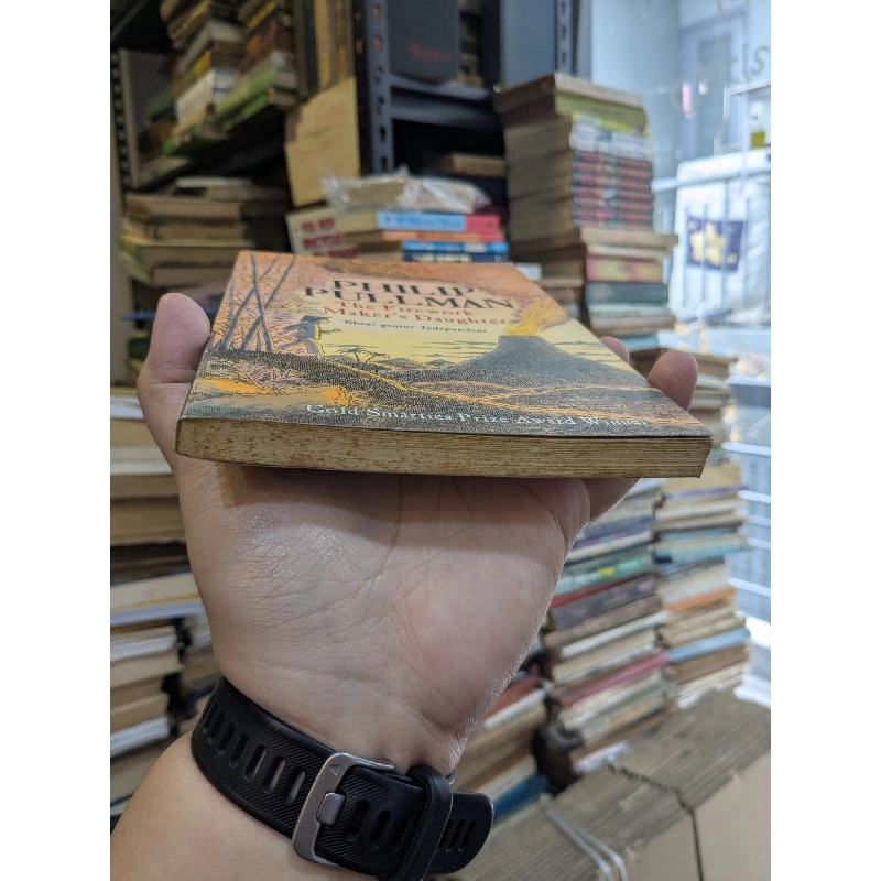 THE FIREWORK MAKER'S DAUGHTER - Philip Pulman 972895