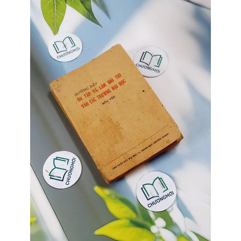 Hướng Dẫn Ôn Tập Và Làm Bài Thi Vào Các Trường Đại Học - Môn Văn 713821