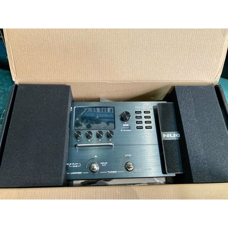Fuzz (phơ) Nux MG30 mới 100%, full box 473045