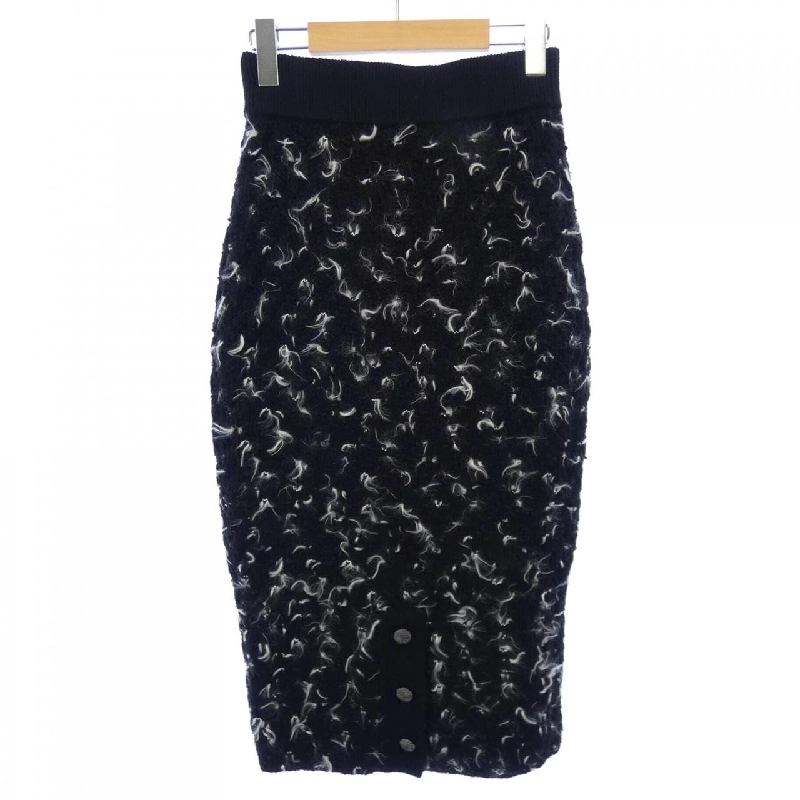 Chân váy CHANEL P52403K06800 - Hàng hiệu Authentic 807931