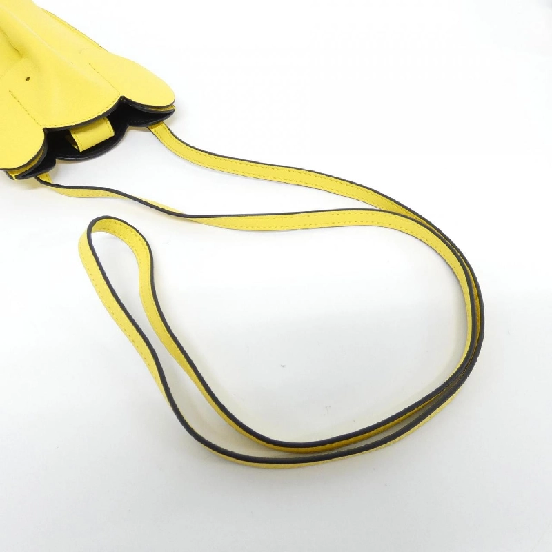 Túi xách vai Loewe Elephant Pocket C623B02X04 - Hàng hiệu Authentic 768435