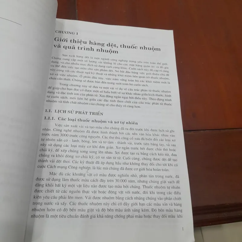 Arthur D Broadbent - Những nguyên lý cơ bản của TẠO MÀU HÀNG DỆT 643817