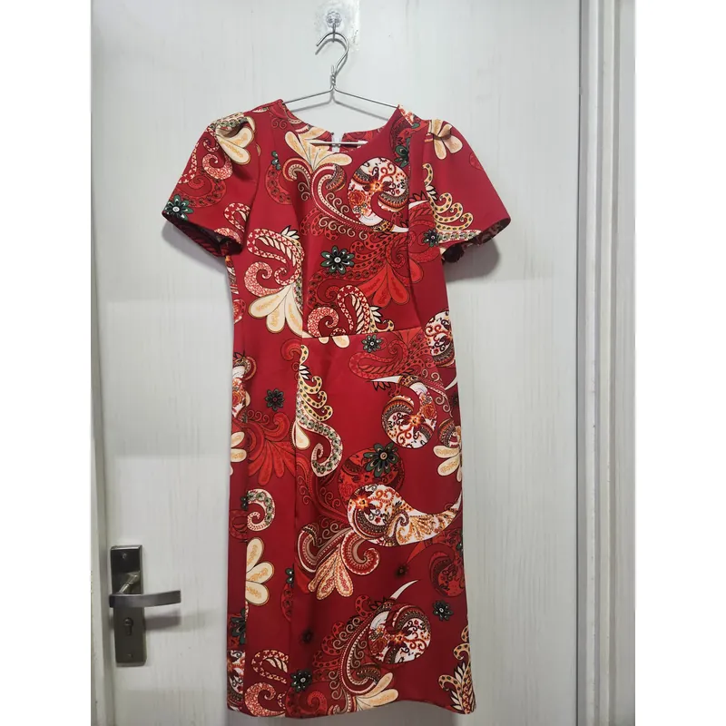 Đầm body hoa văn 740511