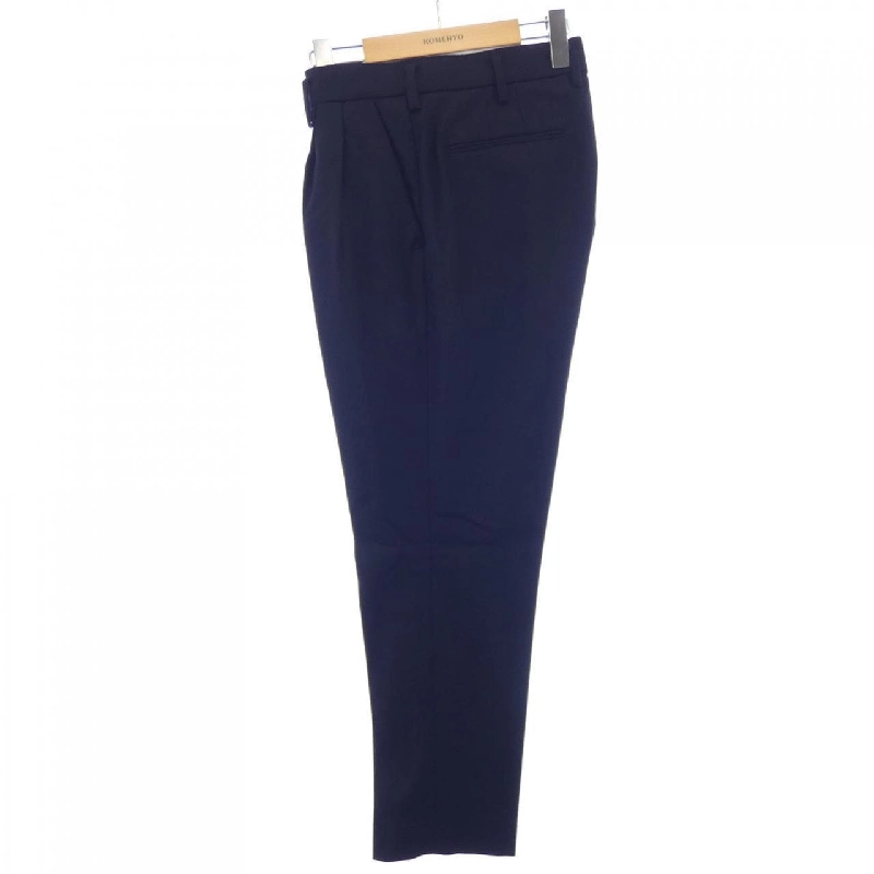 Quần MARKA - Hàng hiệu Authentic 891906