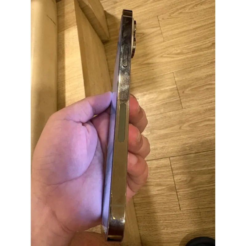 Thanh lý nhanh gọn số lượng 14 Pro/ Pro Max 760284