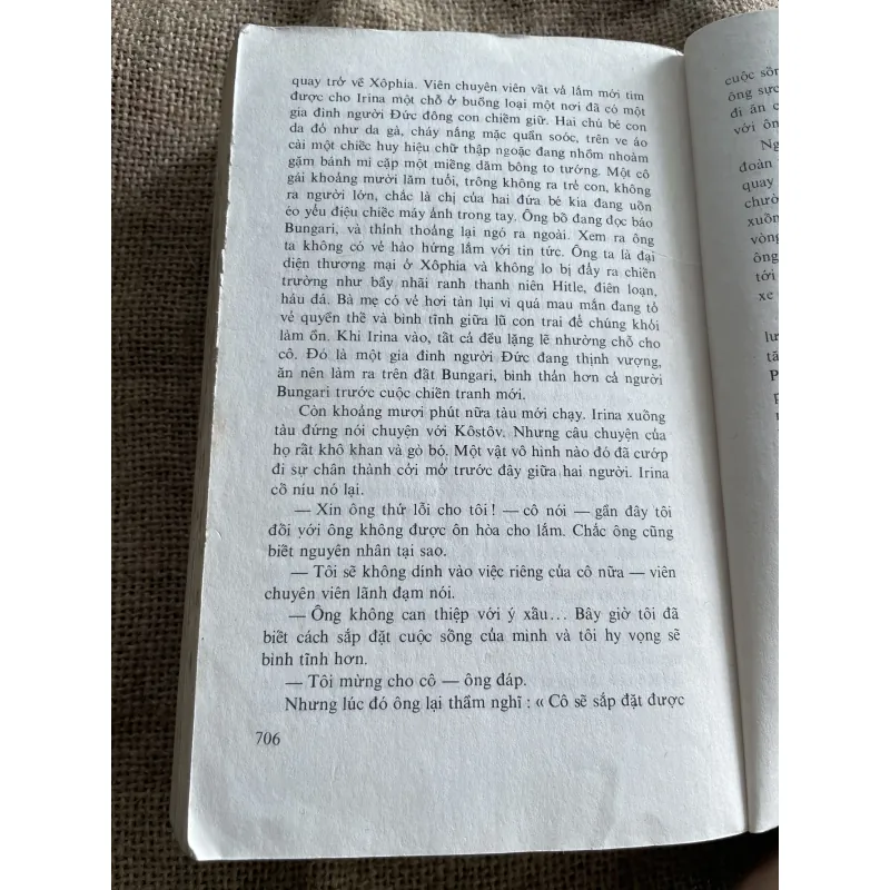 Tiểu thuyết THUỐC LÁ - Giải thưởng DDIMITORORROP 1952  Tác giả: Đimitơrơ Đimốp  Dịch 932964