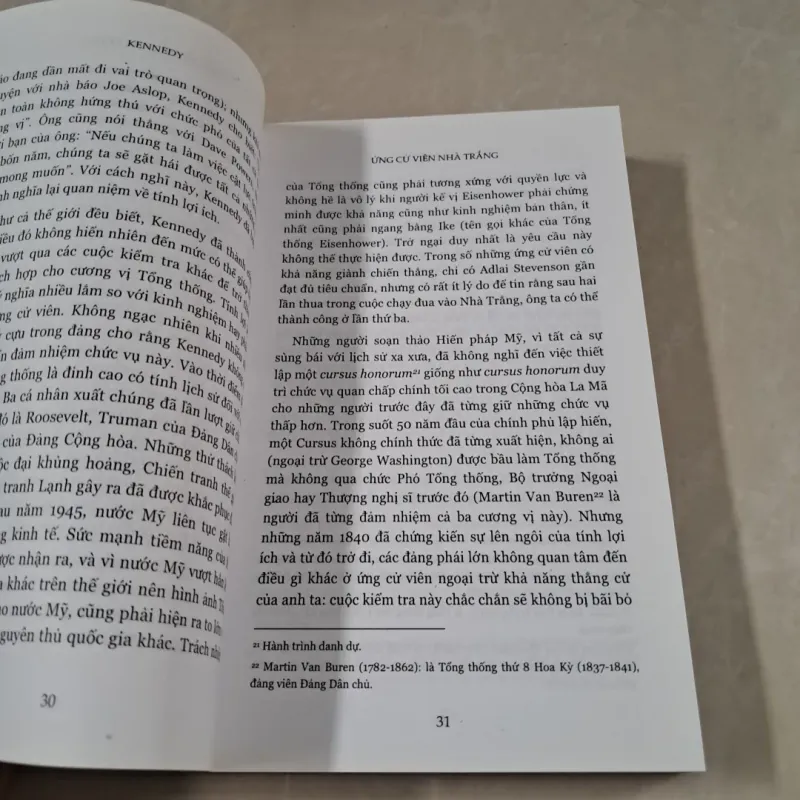 Hồ Sơ Quyền Lực KENNEDY 976941